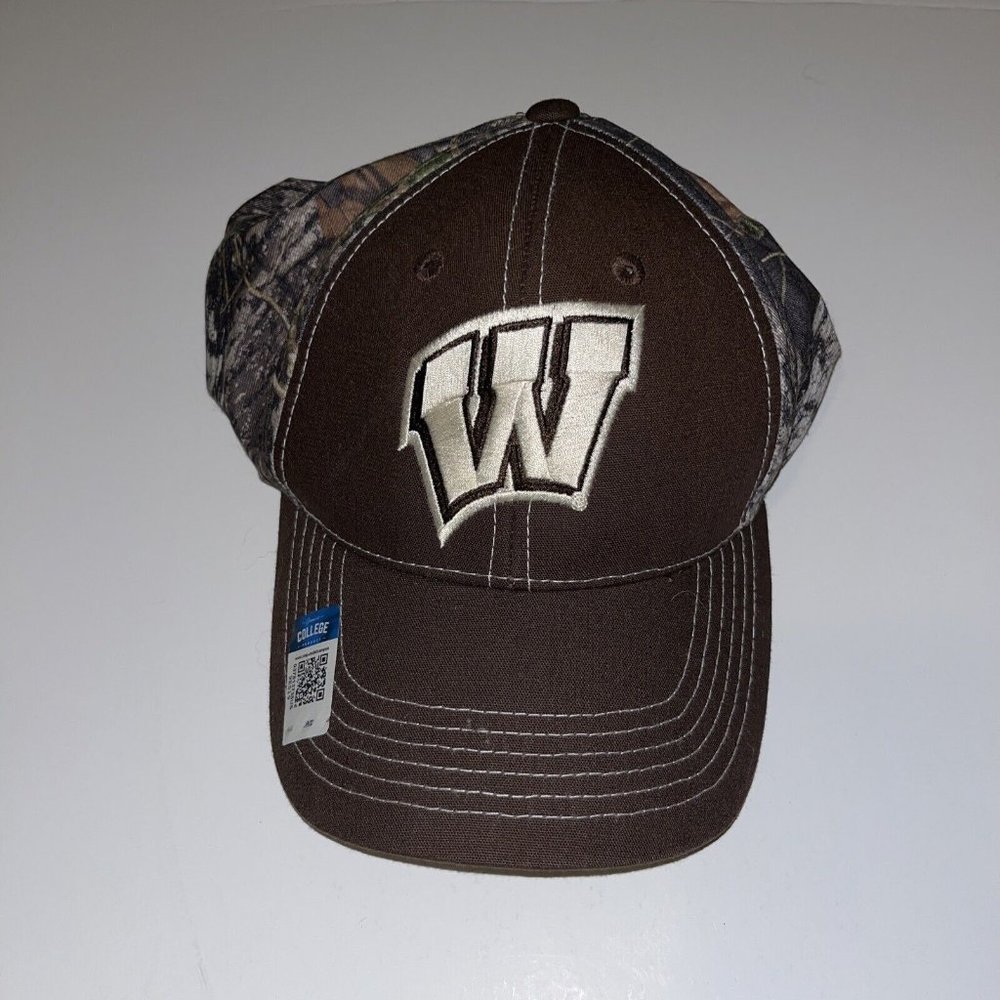Wisconsin Badgers Hat Camouflage Camo Mesh Snap Back Embroidered Cap Logo